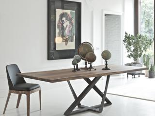 Tables contemporaines Artistico de Bontempi Casa en céramique ou en chêne massif